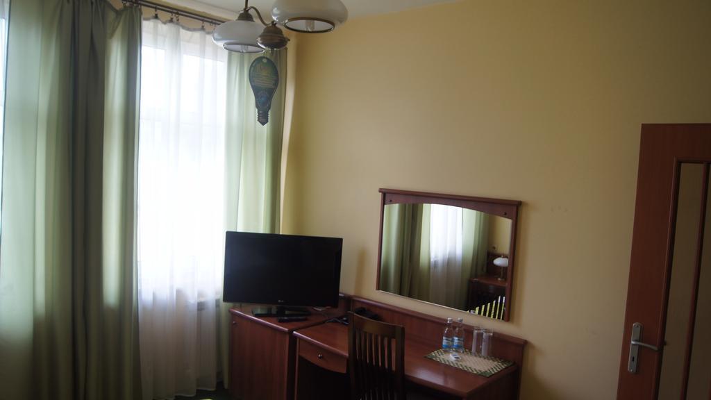 Bed and Breakfast Alabastro Томашув-Мазовєцкі Номер фото